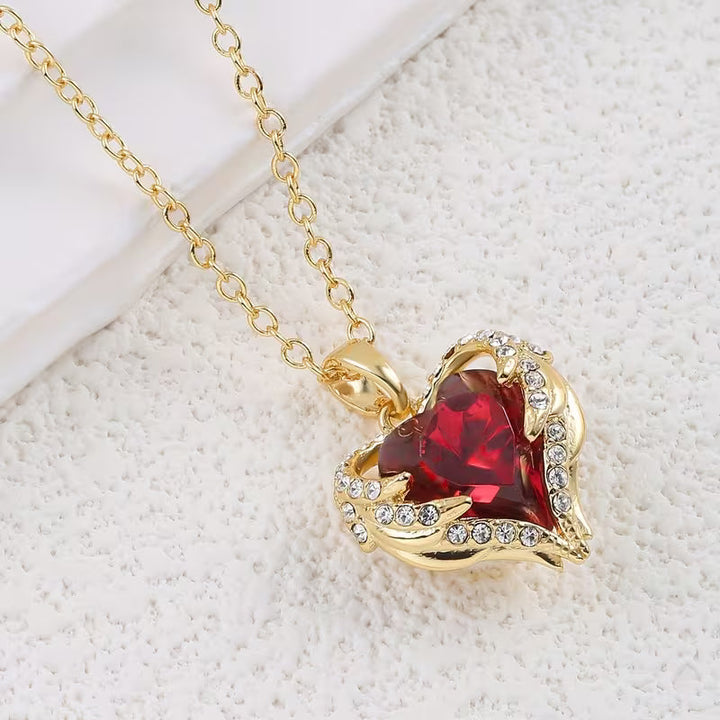 Collar Corazón de Rubí "Abrazo de Ángel" | Oro