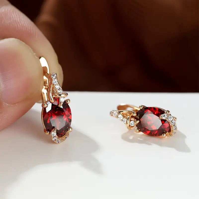 Pendientes largos Twilight carmesí | Dorados