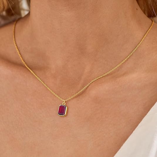 Collar de rubíes en capas Paperclip | Oro