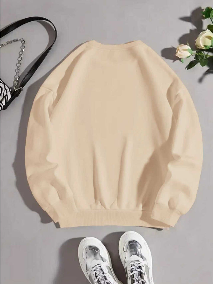 Comfortable Christmas Tacky Sweater for Women with Crew Neck Long Sleeve Cat Graphic Oversized Knit Style
