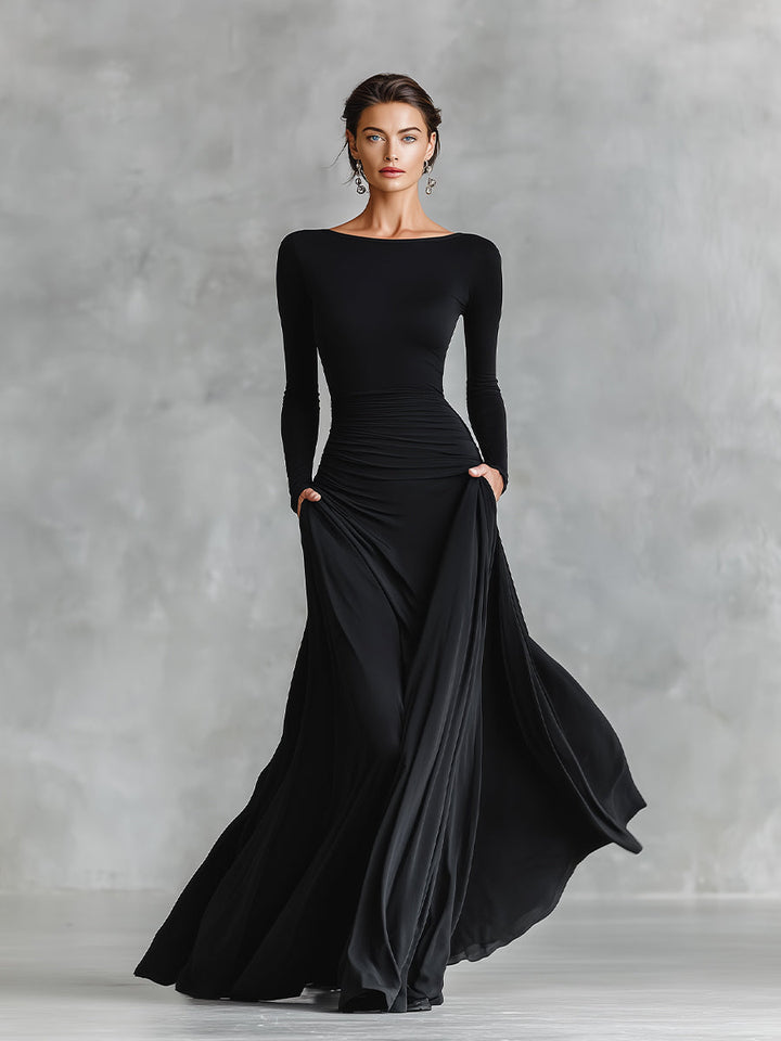 Damen Schwarzes modernes Maxikleid aus Crêpe mit gerafftem Bootsausschnitt MDA1472J7I