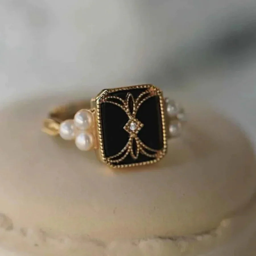 Antiker schwarzer Perlen-Goldring | Gold