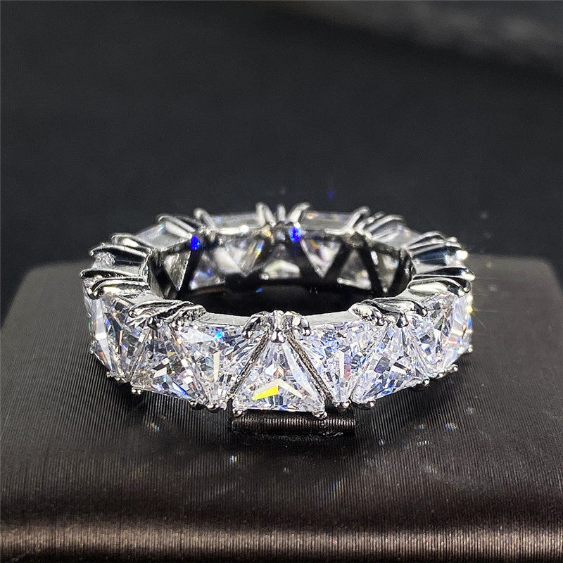 Graziana DeLuca Ring | Weißgold