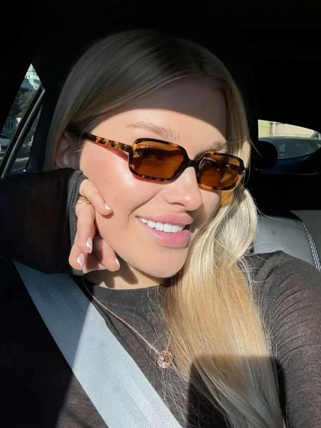 Skarlett | Efektowne okulary przeciwsłoneczne