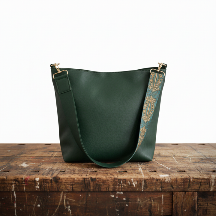 Vintage Leather Shoulder Bag for Women – Retro Everyday Handbag Purse in Caramel, Black, Green and Cream