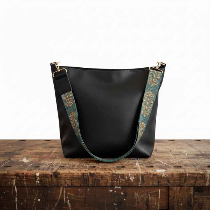 Vintage Leather Shoulder Bag for Women – Retro Everyday Handbag Purse in Caramel, Black, Green and Cream