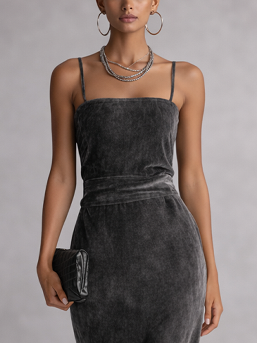 Damen graues Samtkleid mit quadratischem Ausschnitt, Spaghettiträgern und hoher Taille