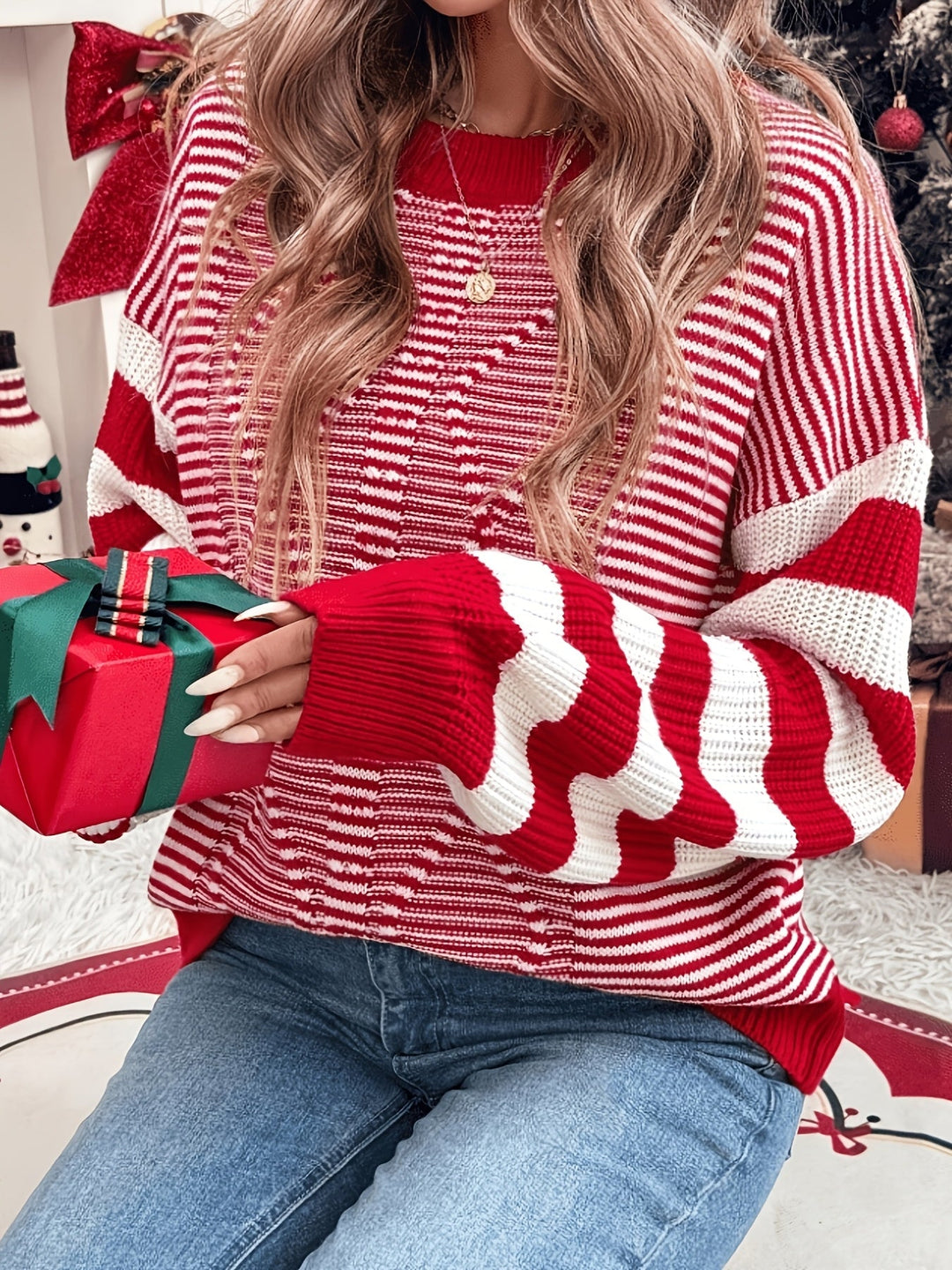 Cozy Red Striped Women's Christmas Sweater for Women with Crew Neck Long Sleeve Drop Shoulder Oversized Knit Style