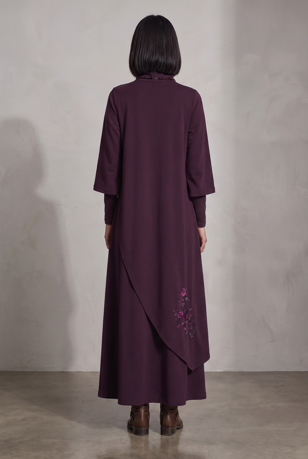 Plum draped cotton-blend jersey turtleneck embroidered maxi dress - back view