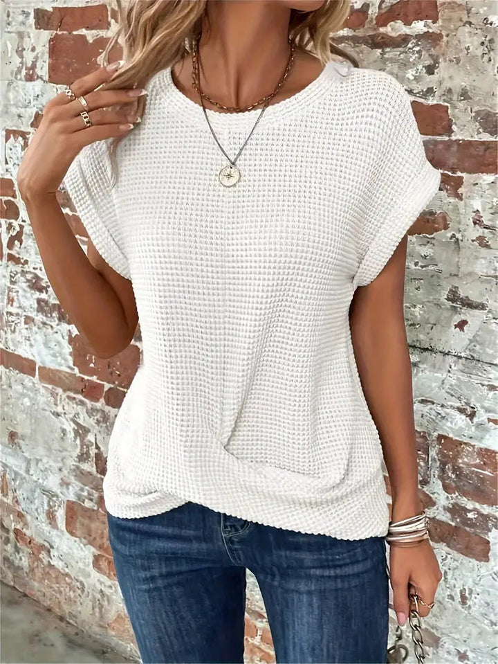 Sophie - T-shirt à col rond encolure cœur