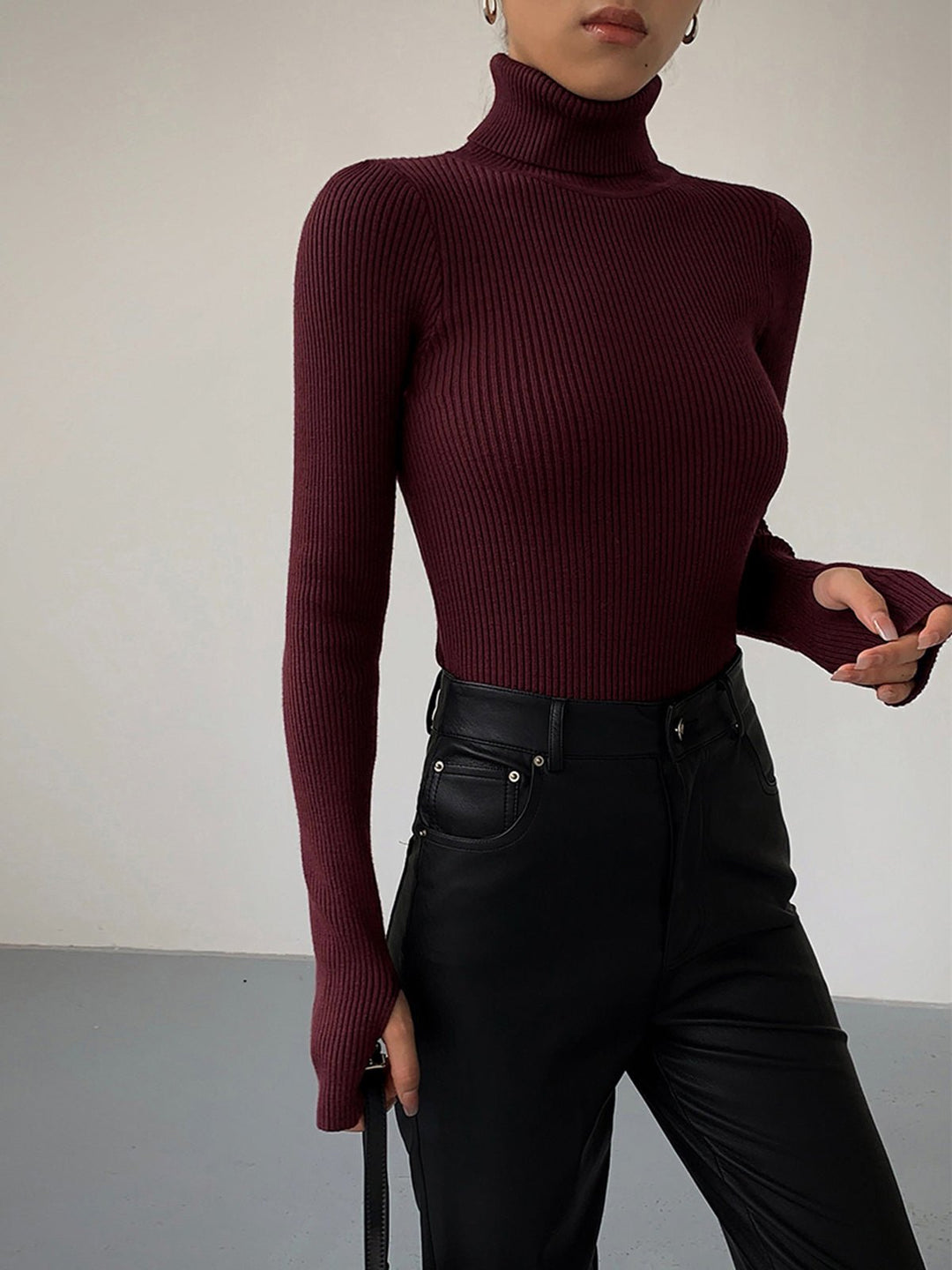 Effortless Sweaters for Women with Ribbed Turtleneck Lightweight Knit